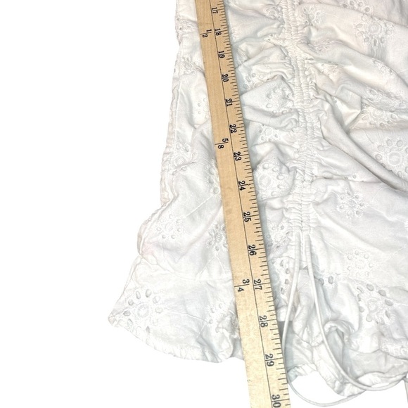 Selfie Leslie White La Quinta Lace-Up Bust Drawstring Detail Eyelet Dress Dress - Picture 14 of 16